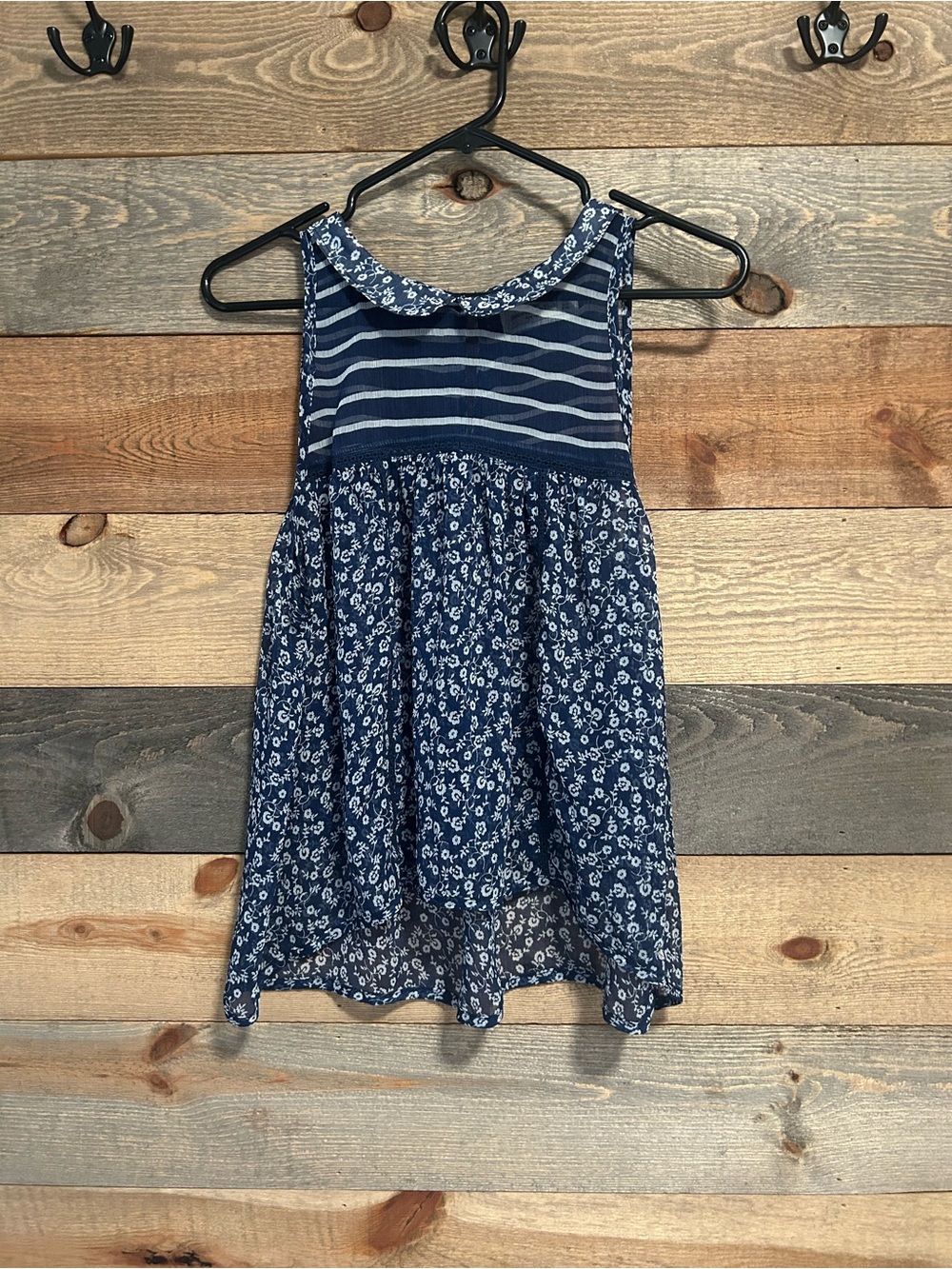 Abercrombie & Fitch Navy Floral & Stripe Shirt. Y2K.